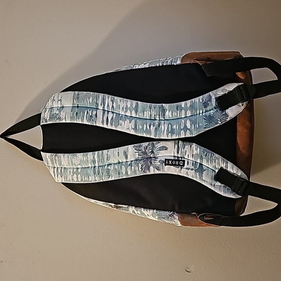 Roxy Backpack - Picture 6 of 9